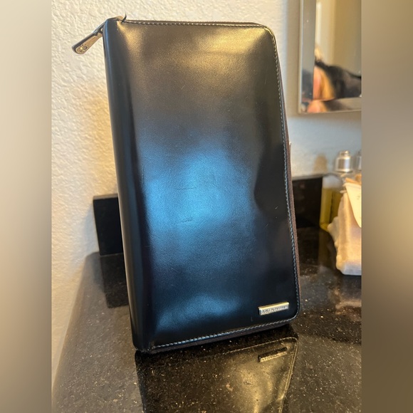 DOLCE & GABBANA Black Leather Organizer Wallet- LIKE NEW CONDITION. - Picture 3 of 13